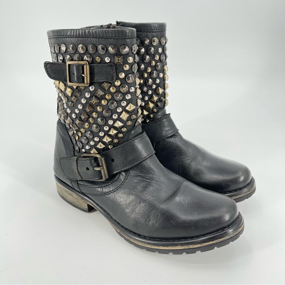 Steve Madden Marcoo Black Leather Moto Studded Boots size 8.5
